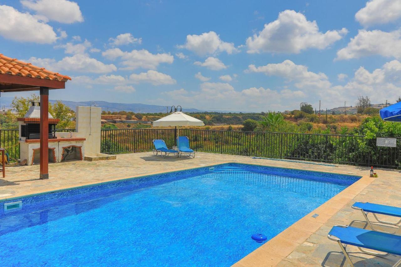 Villa Aphrodite Finiki Polis Exterior photo